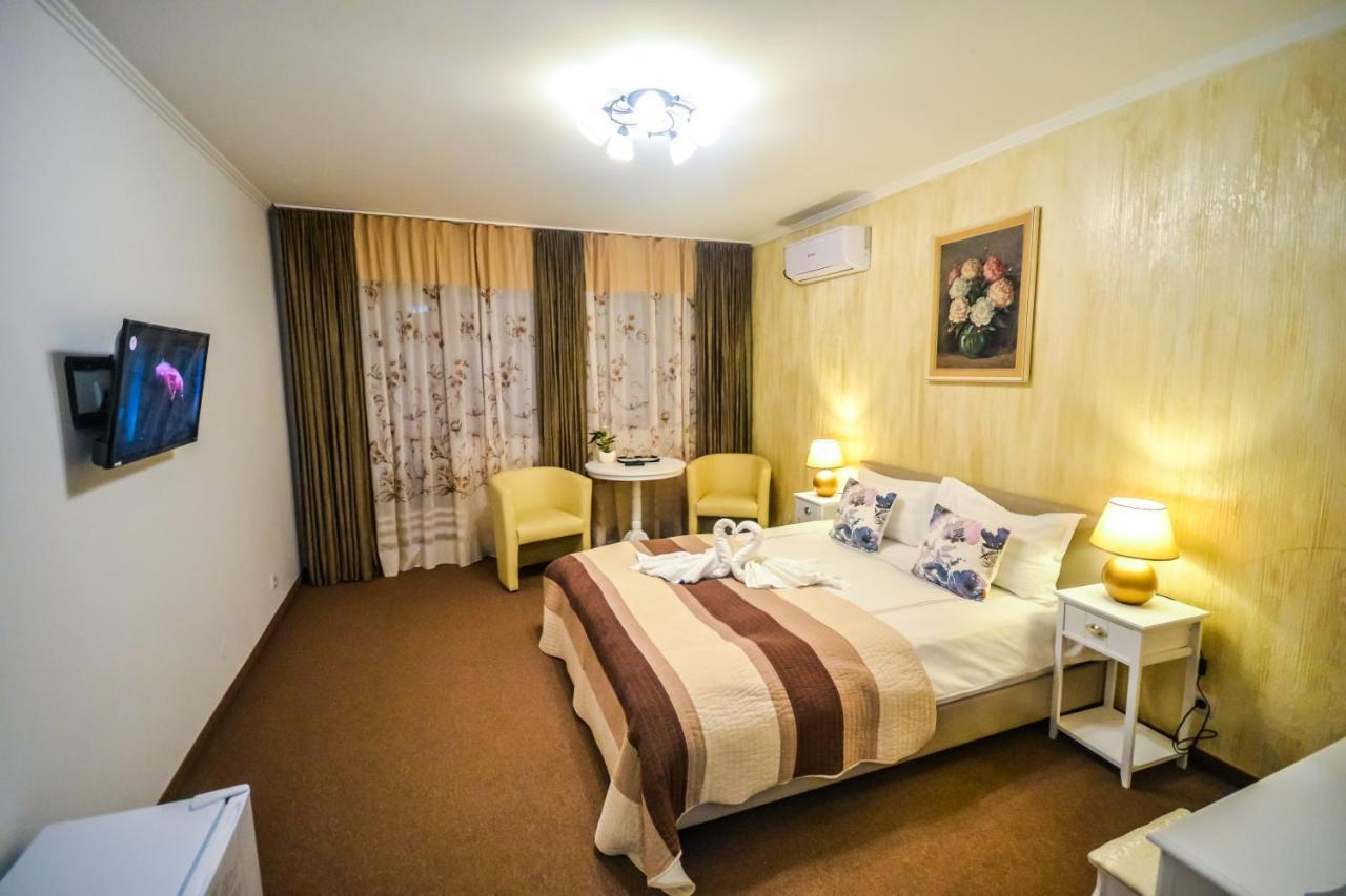 Boutique House Deva Hotel Exterior photo